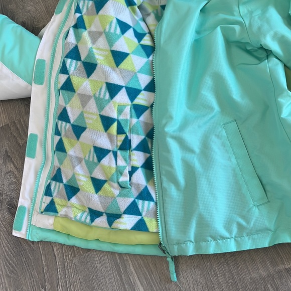 Athletech 3 in 1 Girl’s Jacket  XL (14/16) - Picture 13 of 16